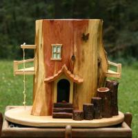 Tree Fort Birdhouse